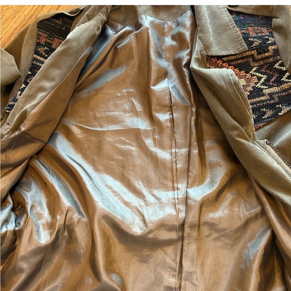 Olive green faux suede women's lined jacket with Aztec design size S - Picture 9 of 9